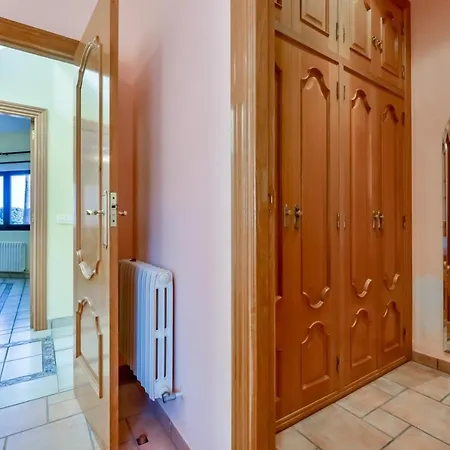 Villa Anfisa