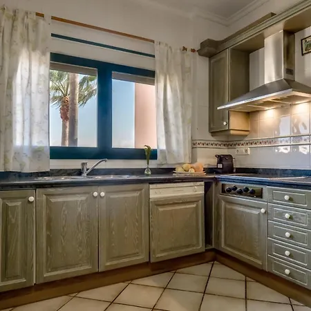 Anfisa Villa *